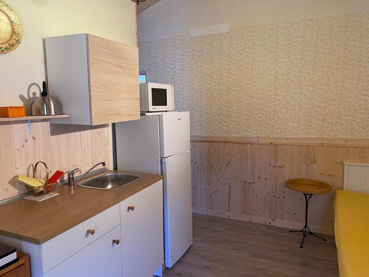 Olive Grove House Apartment มัลเชซิเน ภายนอก รูปภาพ